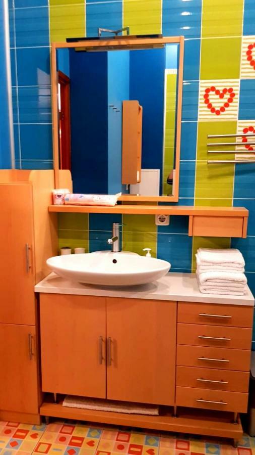 Fuksija House Lägenhet Daugavpils Exteriör bild